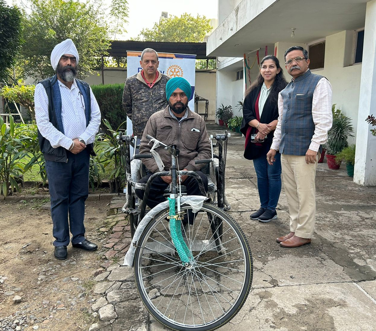 Rotary Club Silvercity distributed bicycles and tricycles in Mohali.